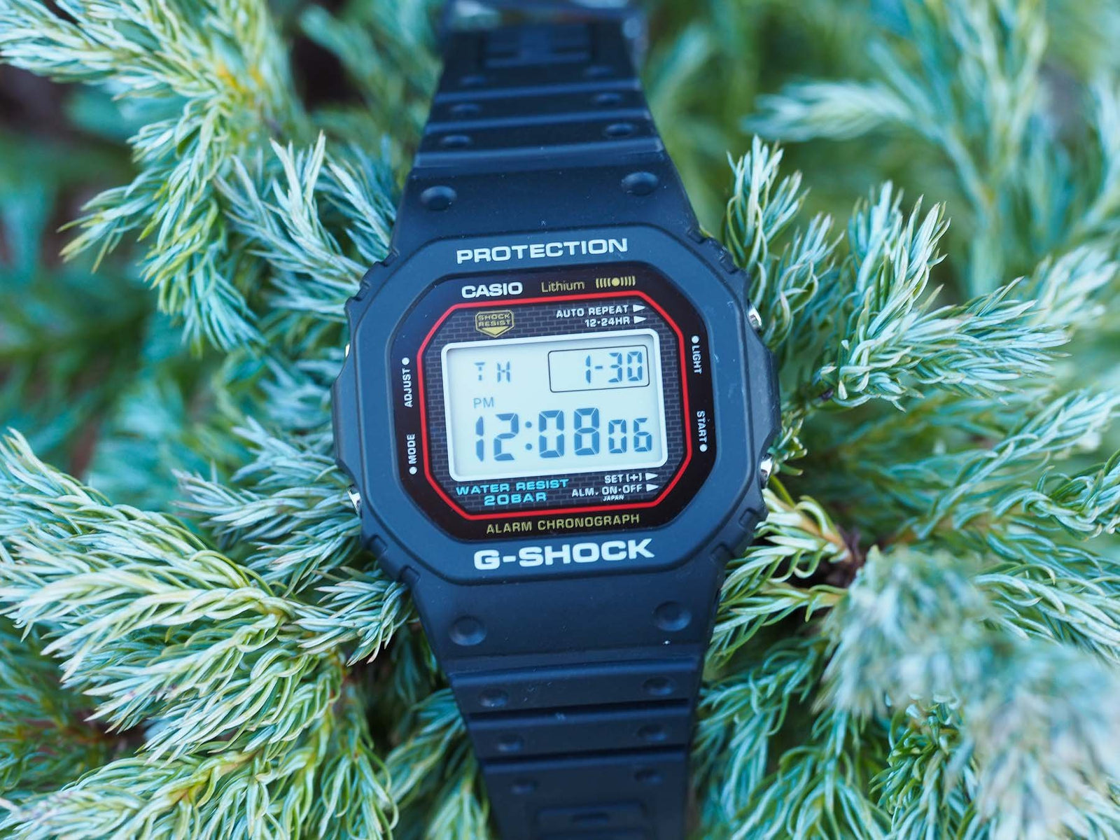 Nice Contrast | G-SHOCK DW-5600RL-1 / Black - ToughWorkz