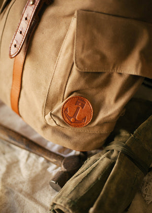 Close Up | Iron and Resin Journey Bag, Field Tan - ToughWorkz